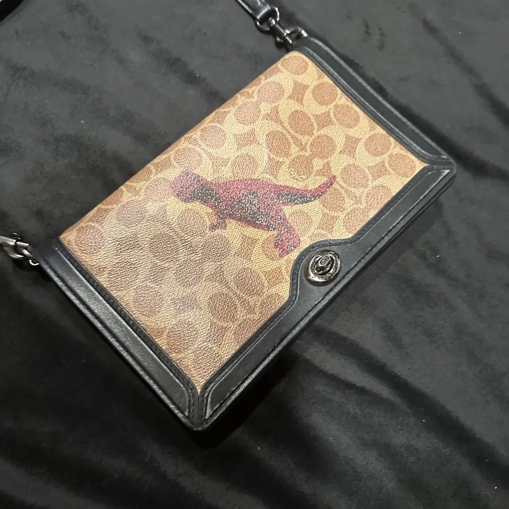 Coach Rexy Dino limited edition Beige & Black Signature Canvas Crossbody Bag - Picture 2 of 12